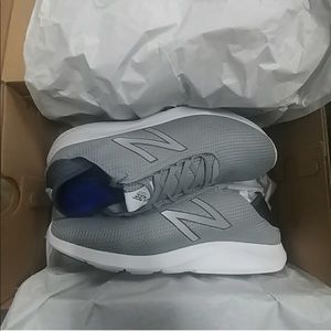 New Balance Vazee Coast